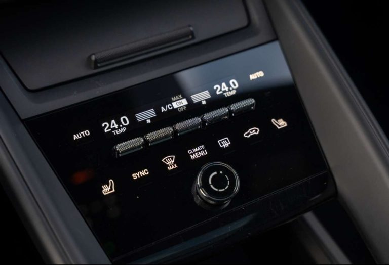 Porsche Macan 4 - photo 14