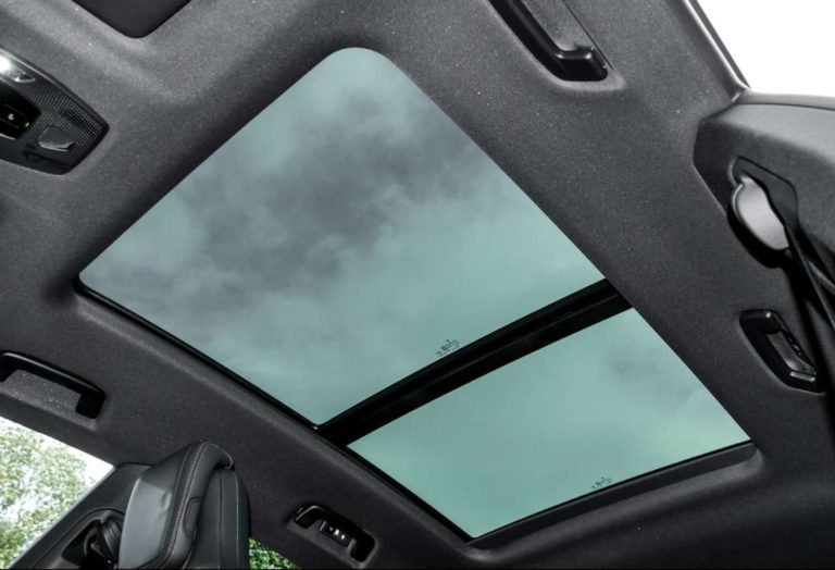 Porsche Macan 4 - photo 17