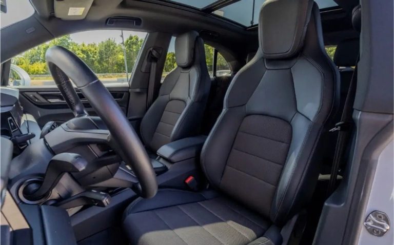 Porsche Macan 4 Electric - photo 18