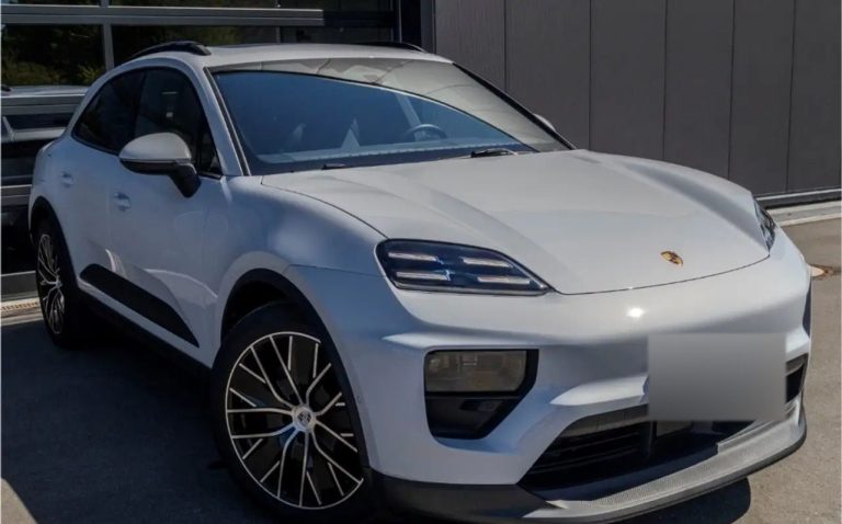 Porsche Macan 4 Electric - photo 7