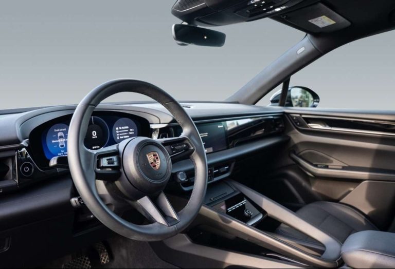 Porsche Macan 4 - photo 9