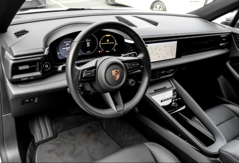 Porsche Macan 4 - photo 9