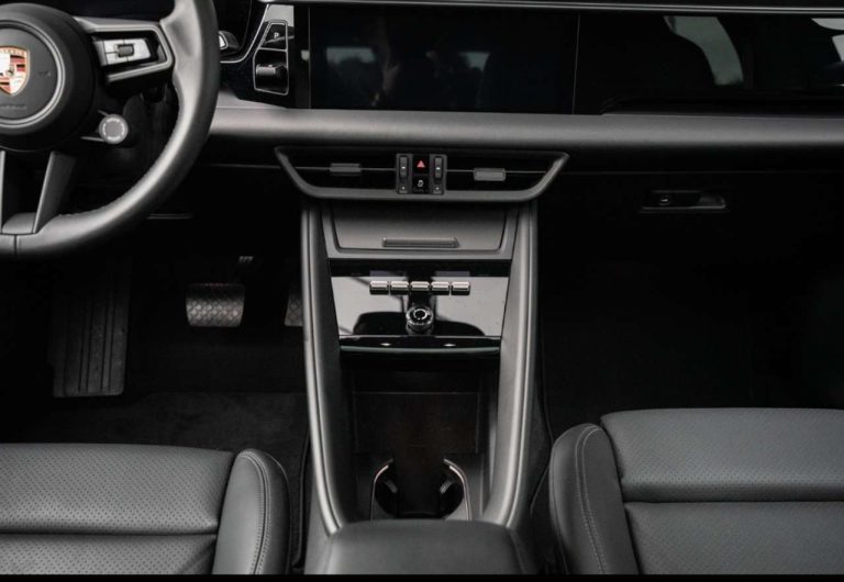 Porsche Macan 4 - photo 9