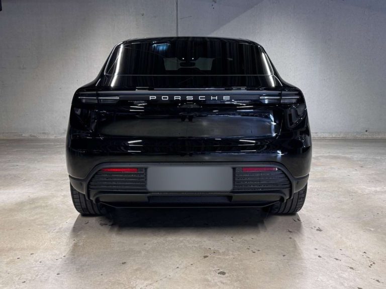 Porsche Macan 4 - photo 5