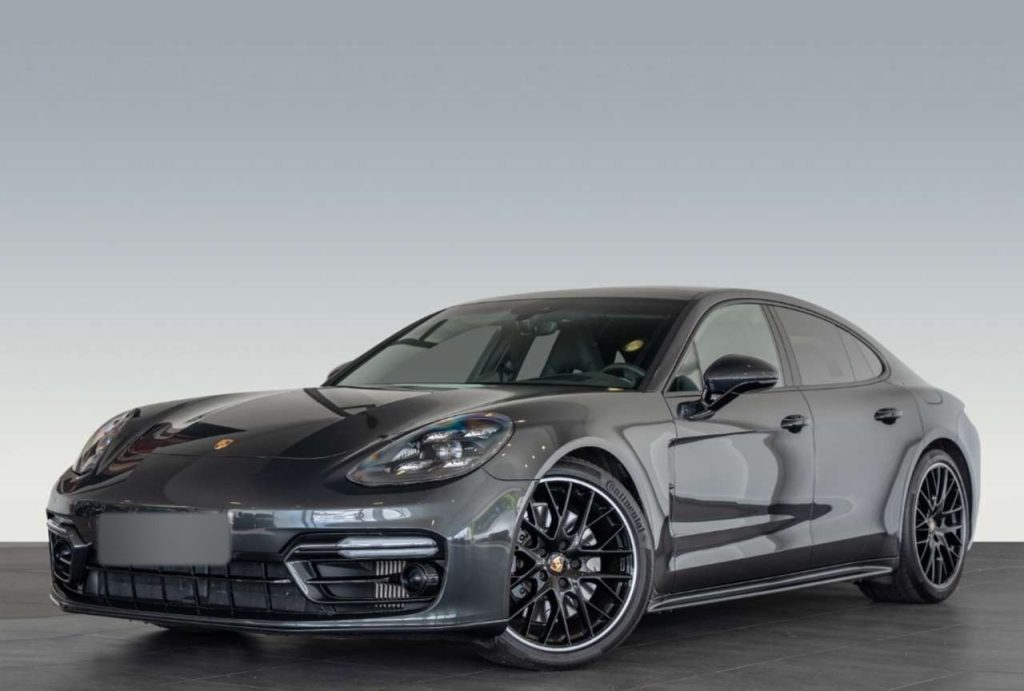 Porsche Panamera 4 E-Hybrid