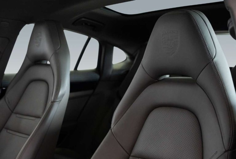 Porsche Panamera 4 E-Hybrid - photo 11