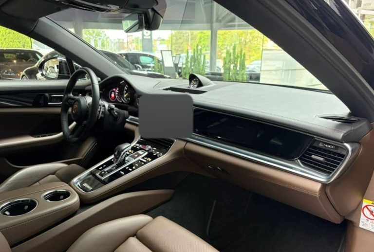 Porsche Panamera 4S E-Hybrid Sport Turismo - photo 15