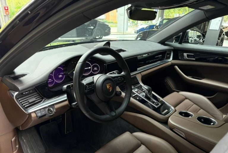 Porsche Panamera 4S E-Hybrid Sport Turismo - photo 8