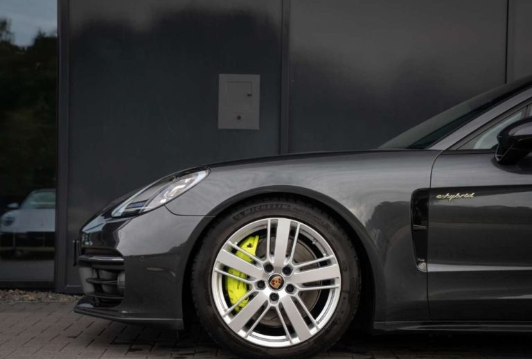 Porsche Panamera 4 E-Hybrid - photo 13