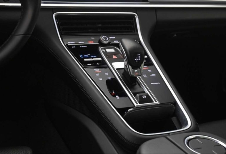 Porsche Panamera 4 E-Hybrid Platinum Edition - photo 13