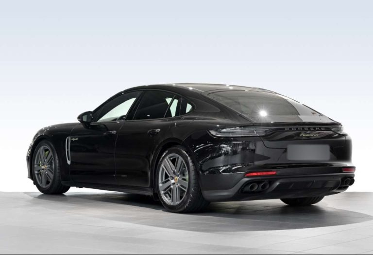 Porsche Panamera 4 E-Hybrid Platinum Edition - photo 3