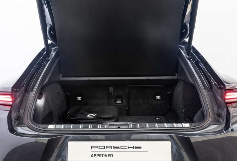 Porsche Panamera 4S E-Hybrid - photo 11