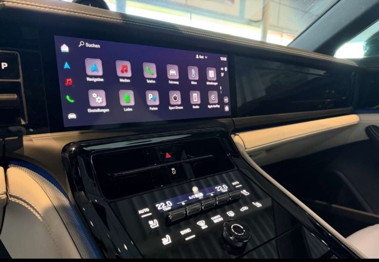 Porsche Panamera 4S E-Hybrid - photo 11