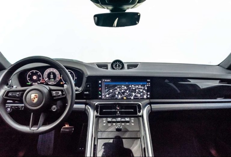 Porsche Panamera 4S E-Hybrid - photo 8