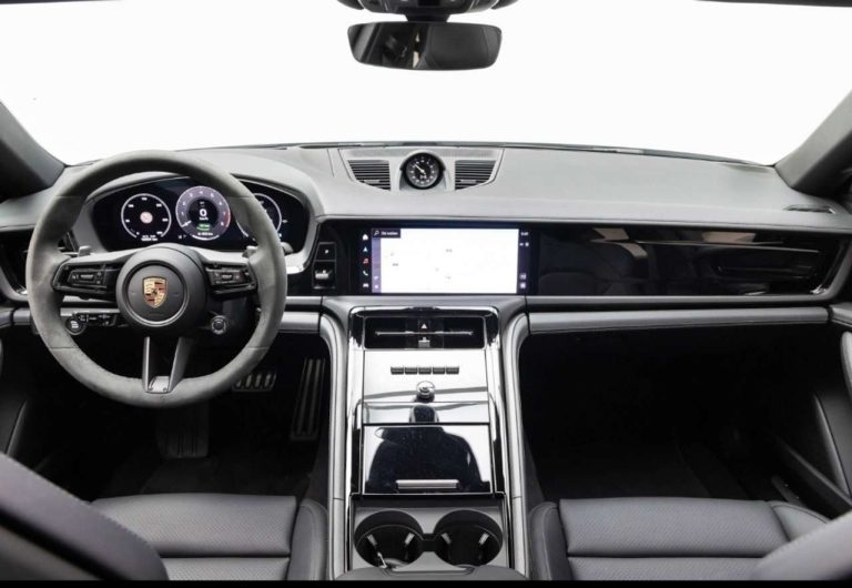 Porsche Panamera 4S E-Hybrid - photo 10