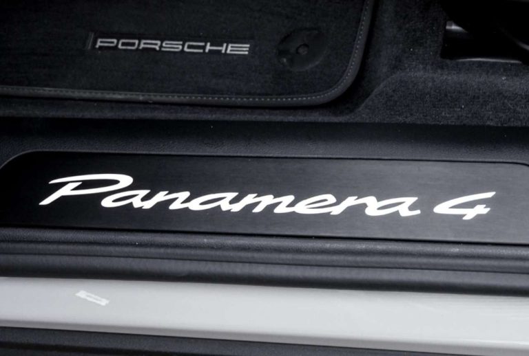 Porsche Panamera 4 E-Hybrid - photo 15