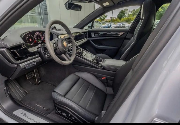 Porsche Panamera 4 E-Hybrid - photo 17