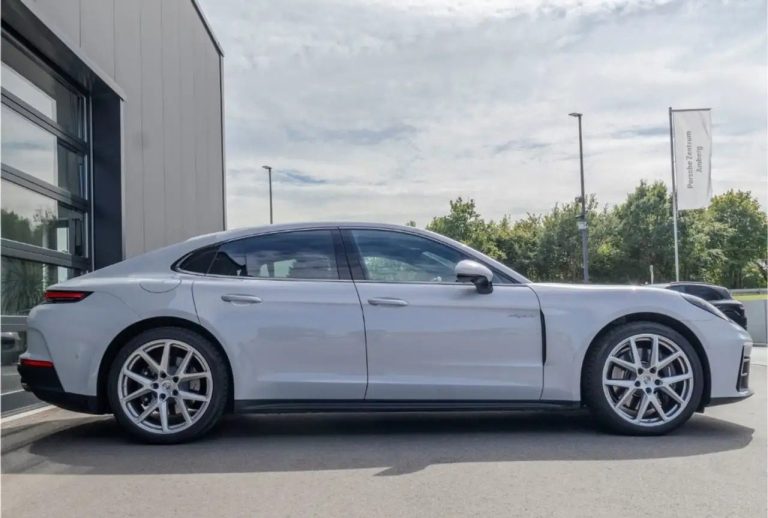 Porsche Panamera 4 E-Hybrid - photo 6