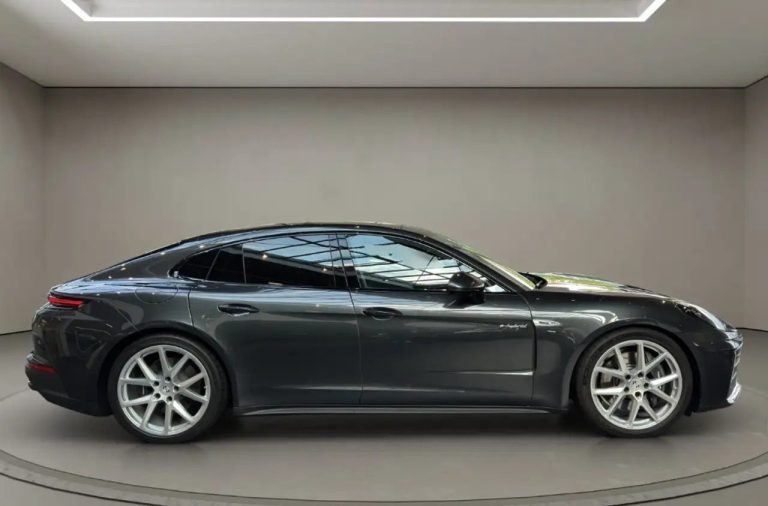 Porsche Panamera 4 E-Hybrid - photo 7