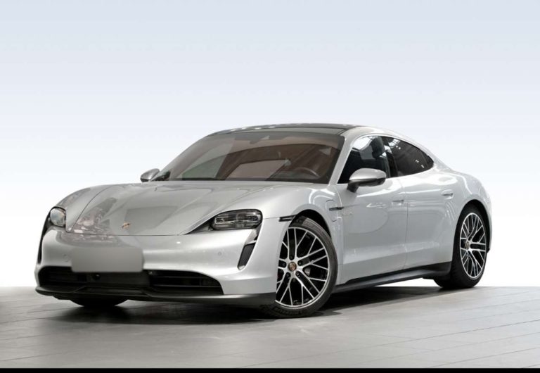Porsche Taycan 4S