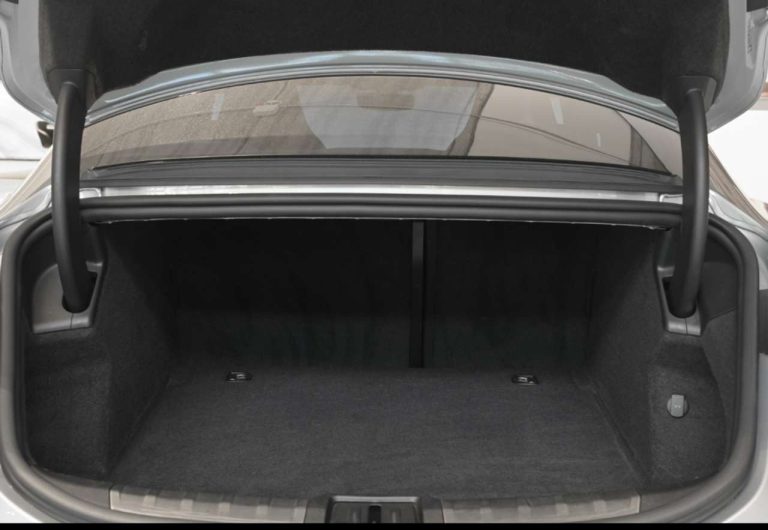 Porsche Taycan 4S - photo 12
