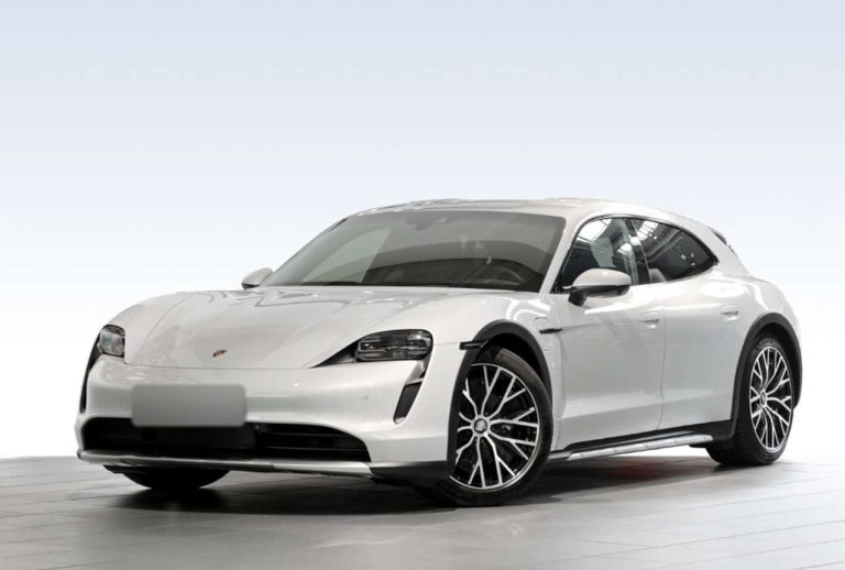 Porsche Taycan 4 Cross Turismo