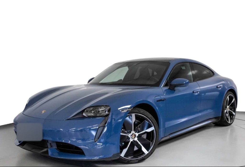 Porsche Taycan Turbo