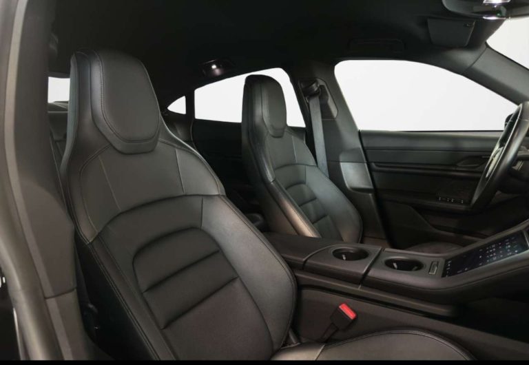 Porsche Taycan Performance Battery Plus - photo 13