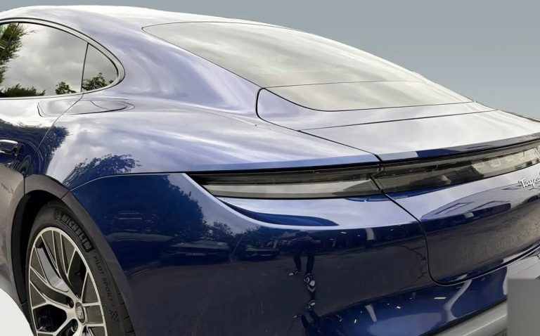 Porsche Taycan 4S - photo 14