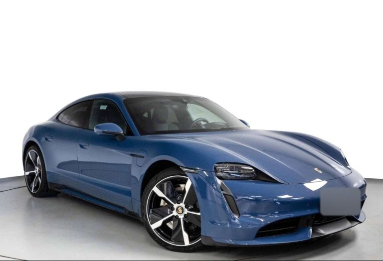 Porsche Taycan Turbo - photo 6