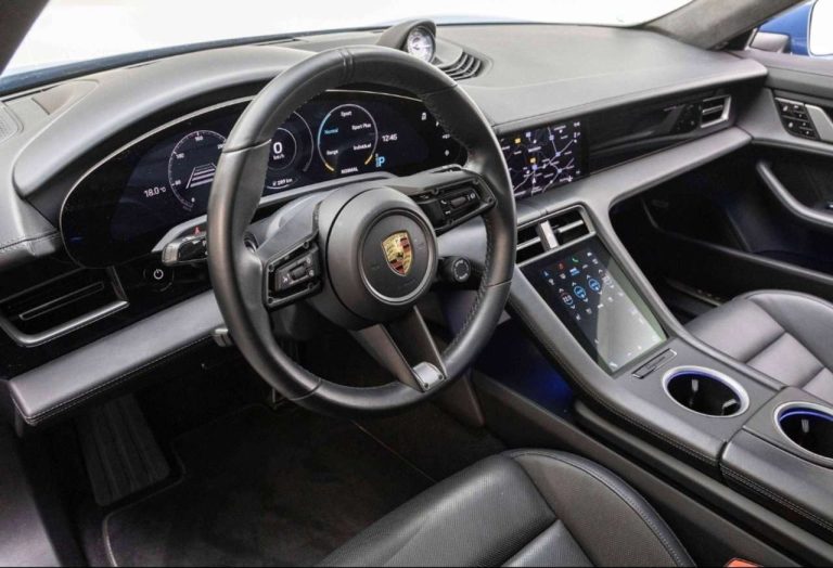 Porsche Taycan Turbo - photo 7