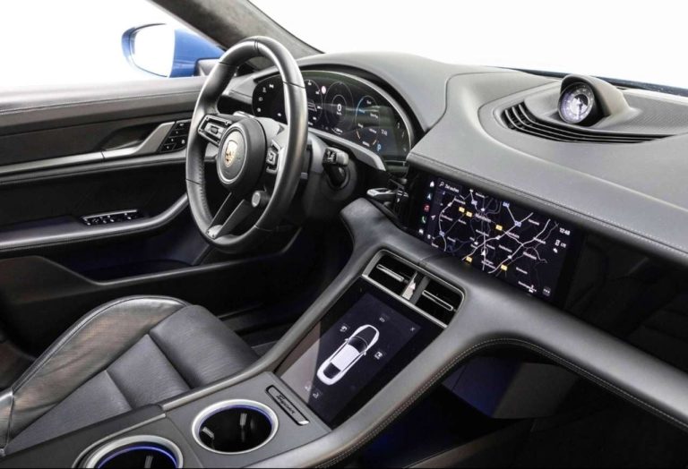 Porsche Taycan Turbo - photo 9