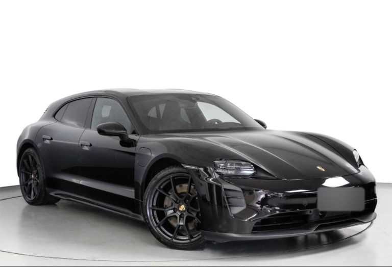 Porsche Taycan GTS Sport Turismo - photo 2