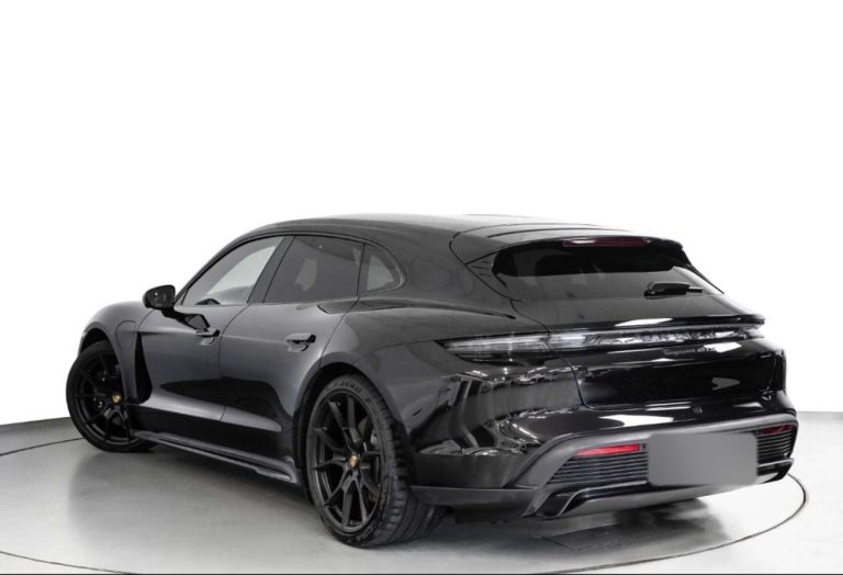 Porsche Taycan GTS Sport Turismo - photo 3