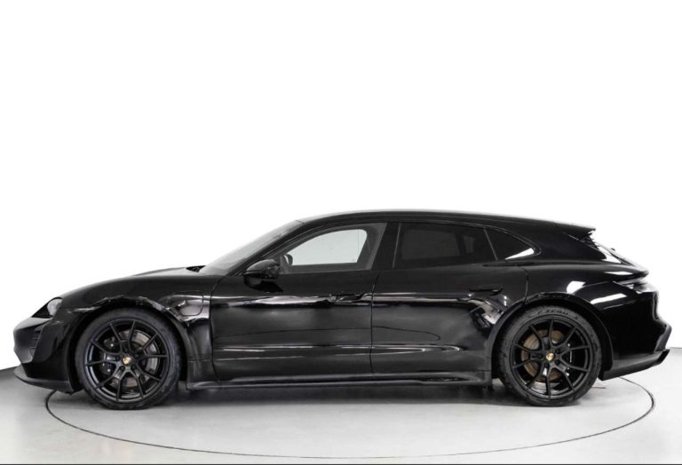Porsche Taycan GTS Sport Turismo - photo 4