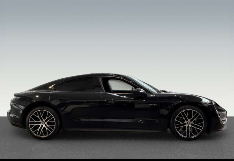 Porsche Taycan Pack Sport Chrono - photo 5