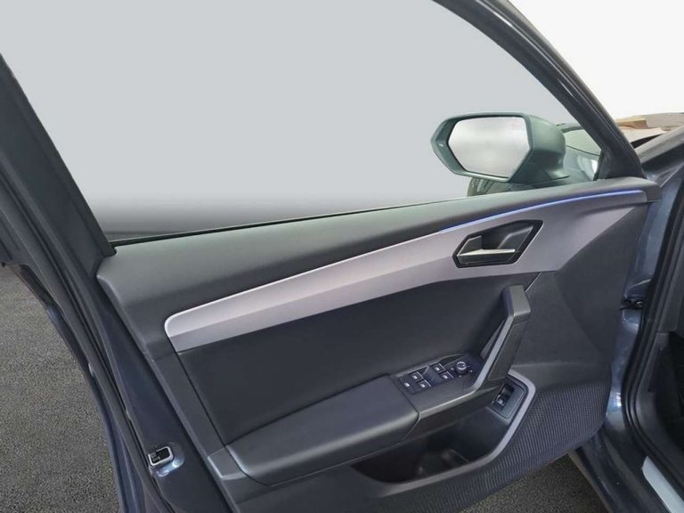 Seat Leon Sportstourer 1.5 e-Hybrid DSG FR - photo 16