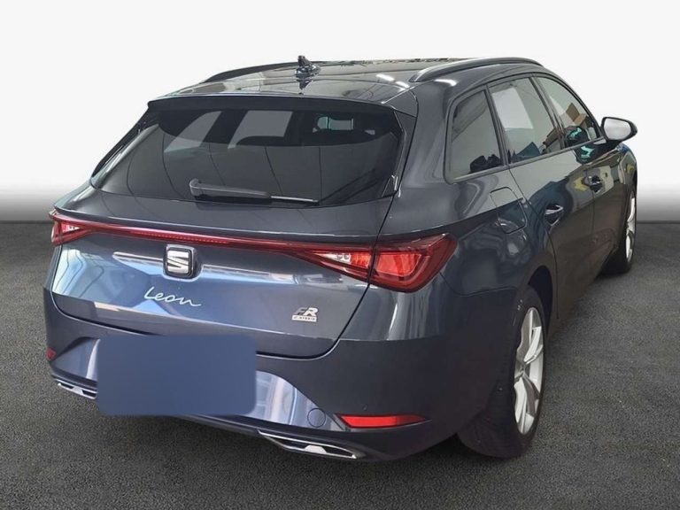 Seat Leon Sportstourer 1.5 e-Hybrid DSG FR - photo 4