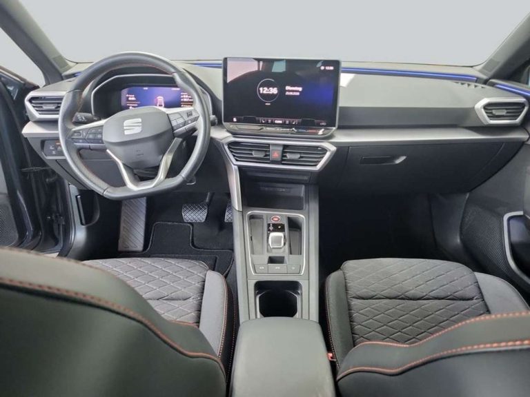 Seat Leon Sportstourer 1.5 e-Hybrid DSG FR - photo 8