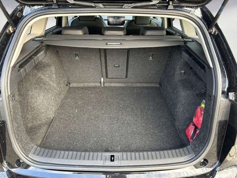 Skoda Enyaq 50 - photo 13