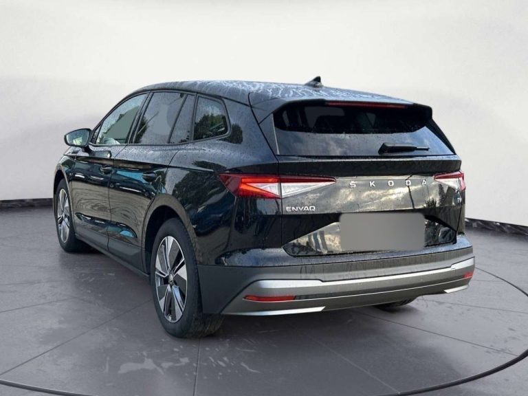 Skoda Enyaq 50 - photo 3