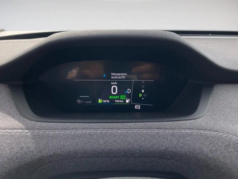 Skoda Enyaq iV 60 - photo 12