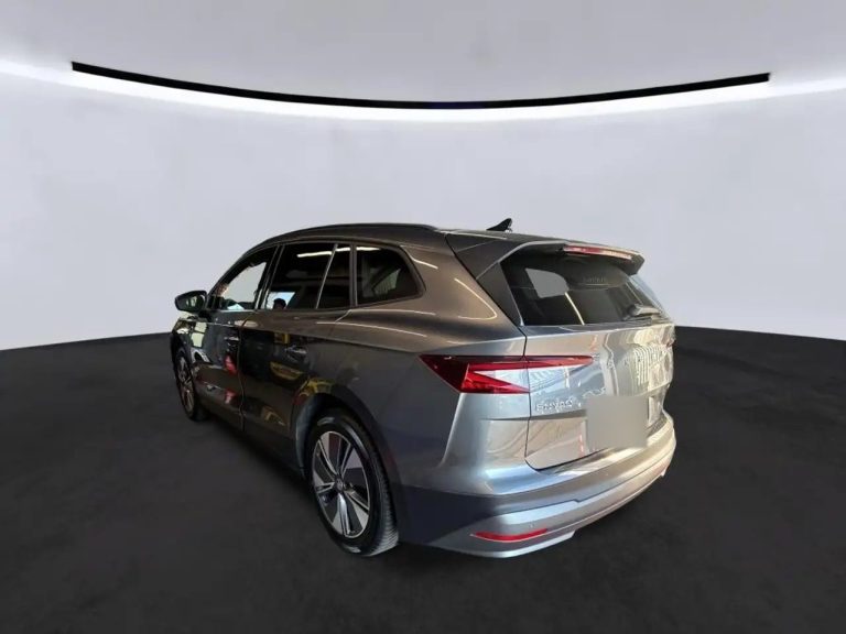 Skoda Enyaq iV Loft 62 kWh - photo 3