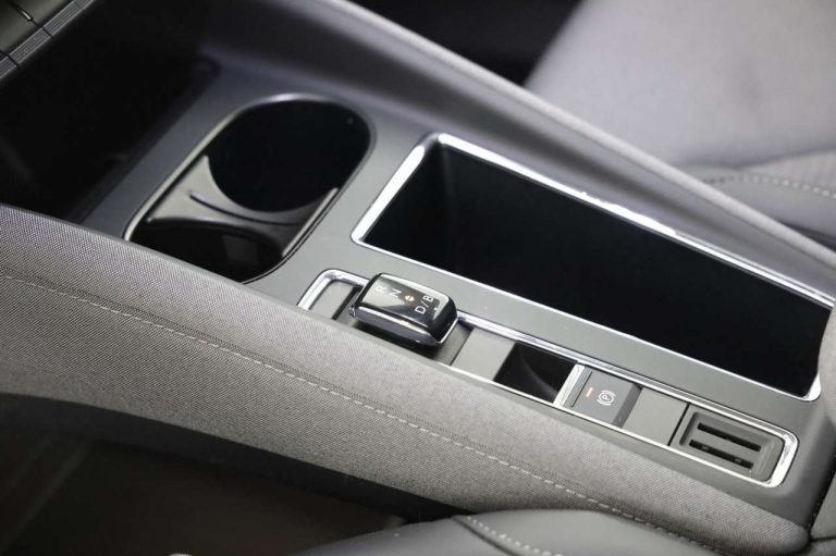 Skoda Enyaq iV 50 Loft - photo 8