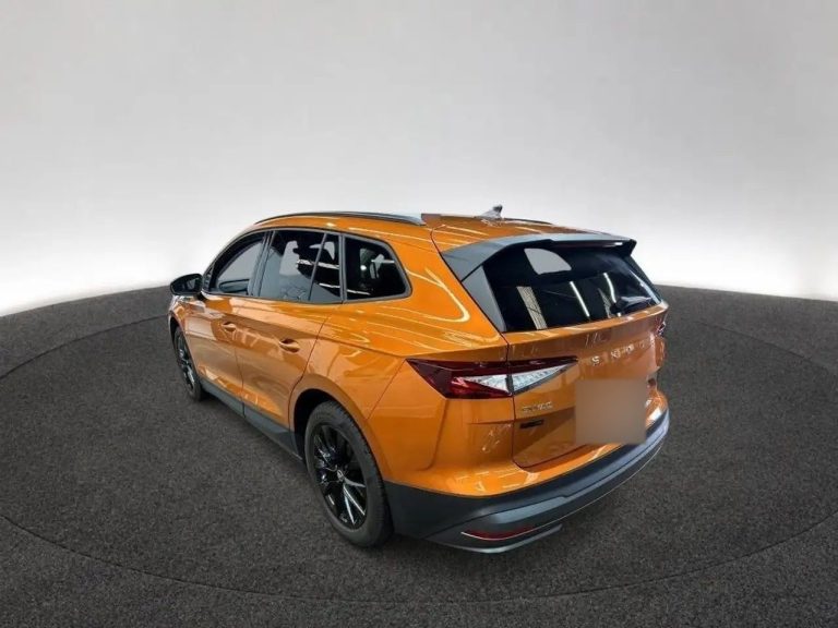 Skoda Enyaq iV 60 Loft - photo 2