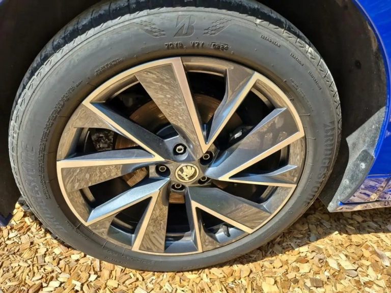 Skoda Enyaq iV 60 Sportline - photo 7