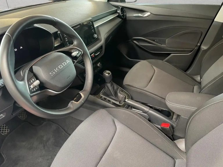 Skoda Fabia 1.0 TSI Tour - photo 7
