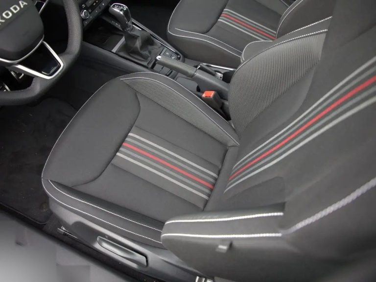 Skoda Kamiq Monte Carlo 1.0 TSI - photo 13