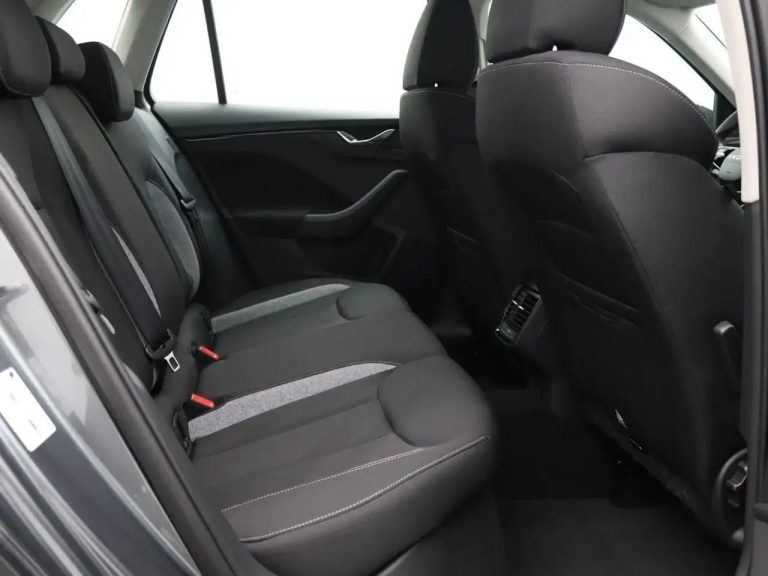 Skoda Kamiq Tour 1.5 TSI DSG - photo 12