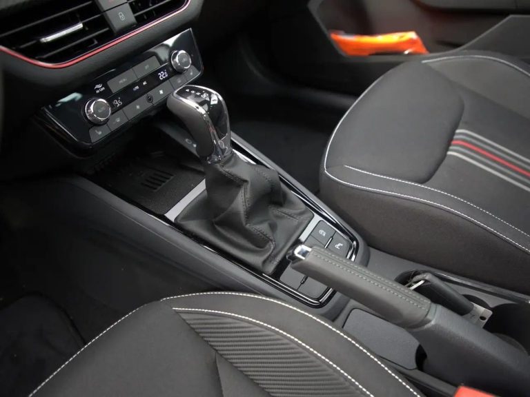 Skoda Kamiq Monte Carlo 1.0 TSI - photo 14